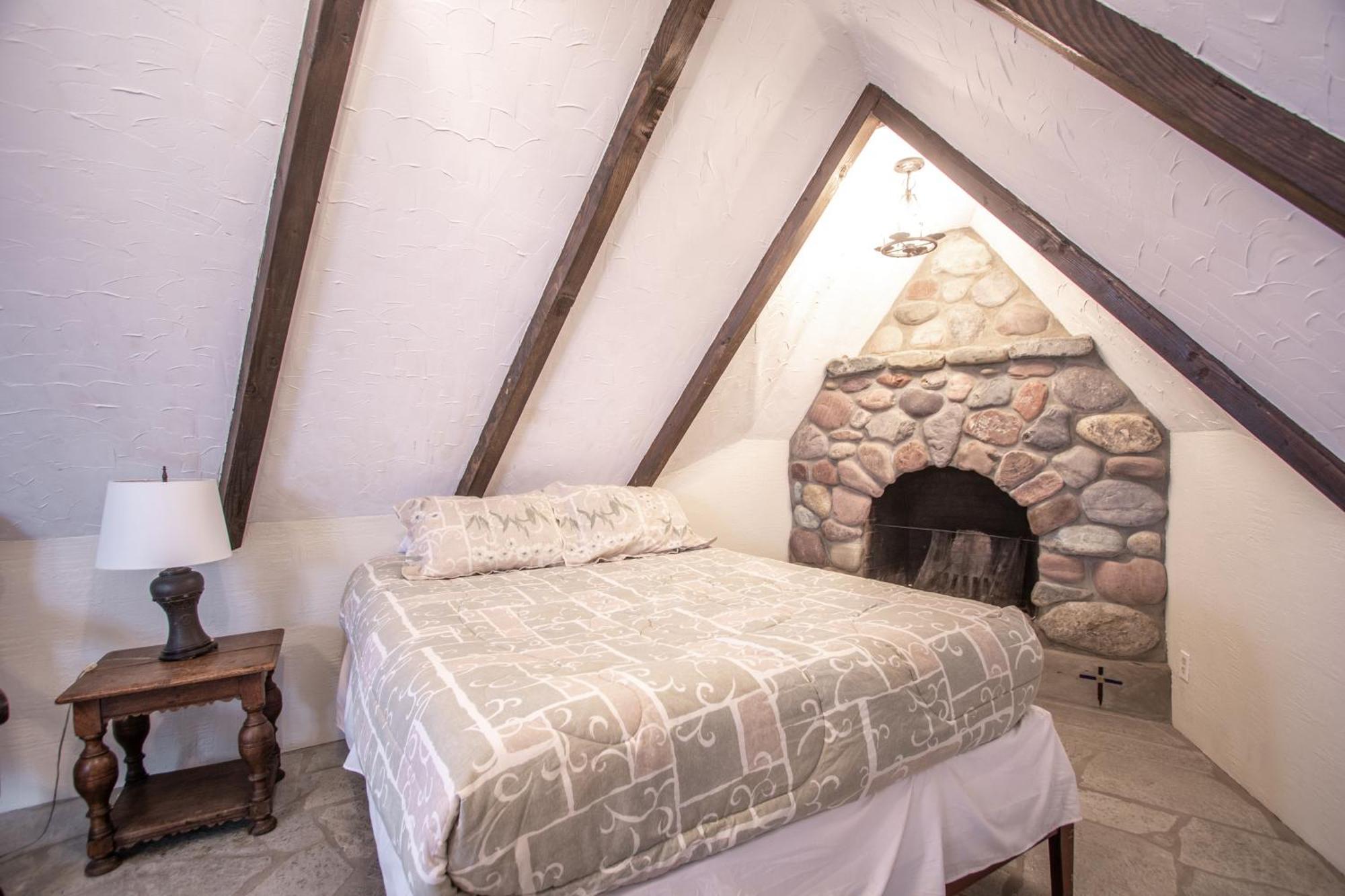 Schweitzer Castle Villa แซนด์พอยต์ ภายนอก รูปภาพ