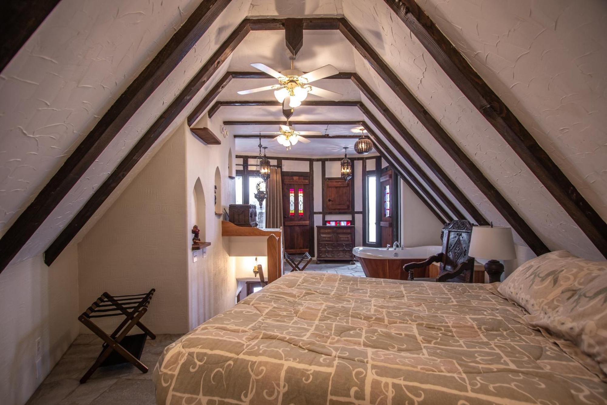 Schweitzer Castle Villa แซนด์พอยต์ ภายนอก รูปภาพ
